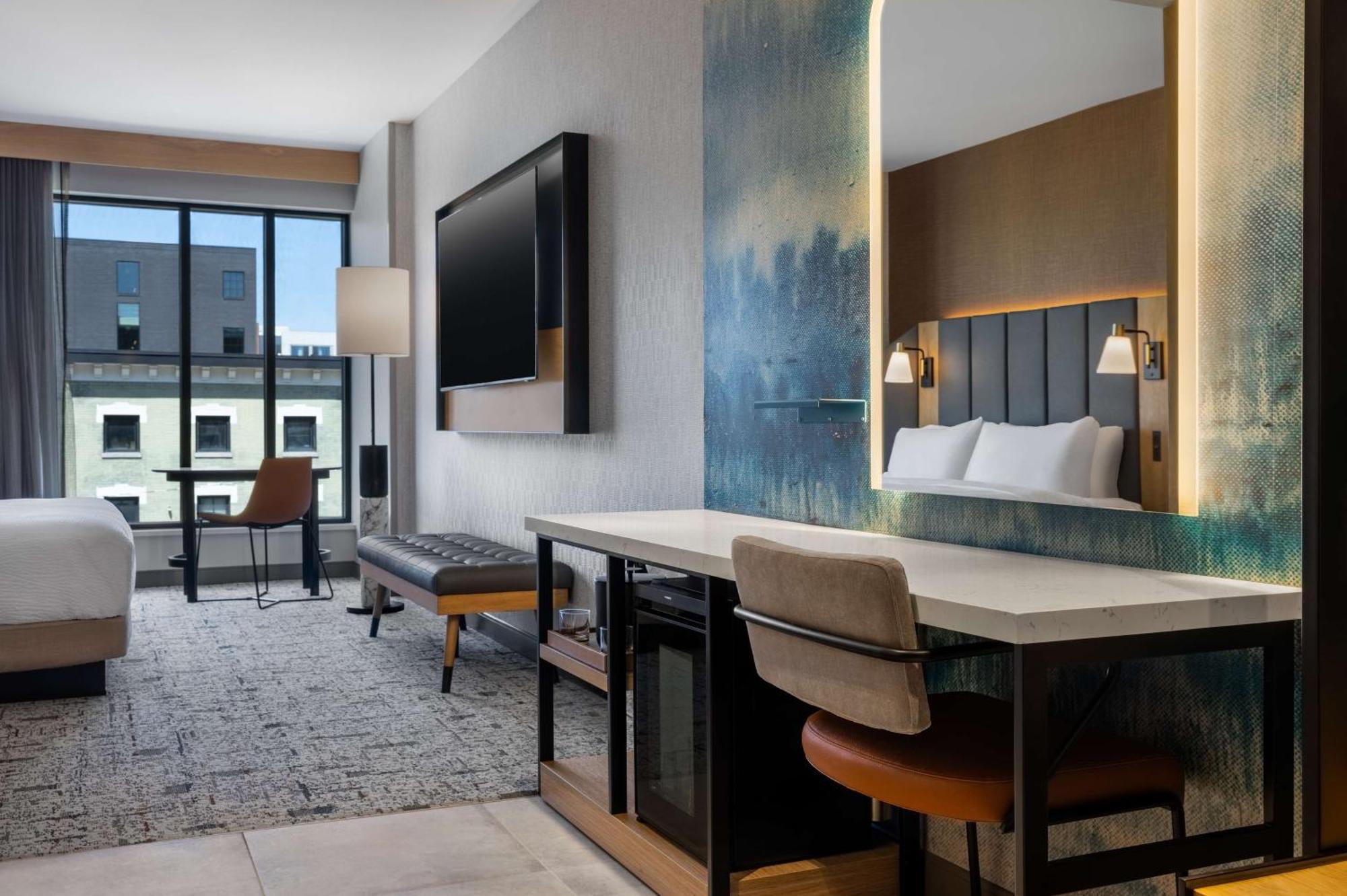 Tempo By Hilton Downtown Nulu Louisville