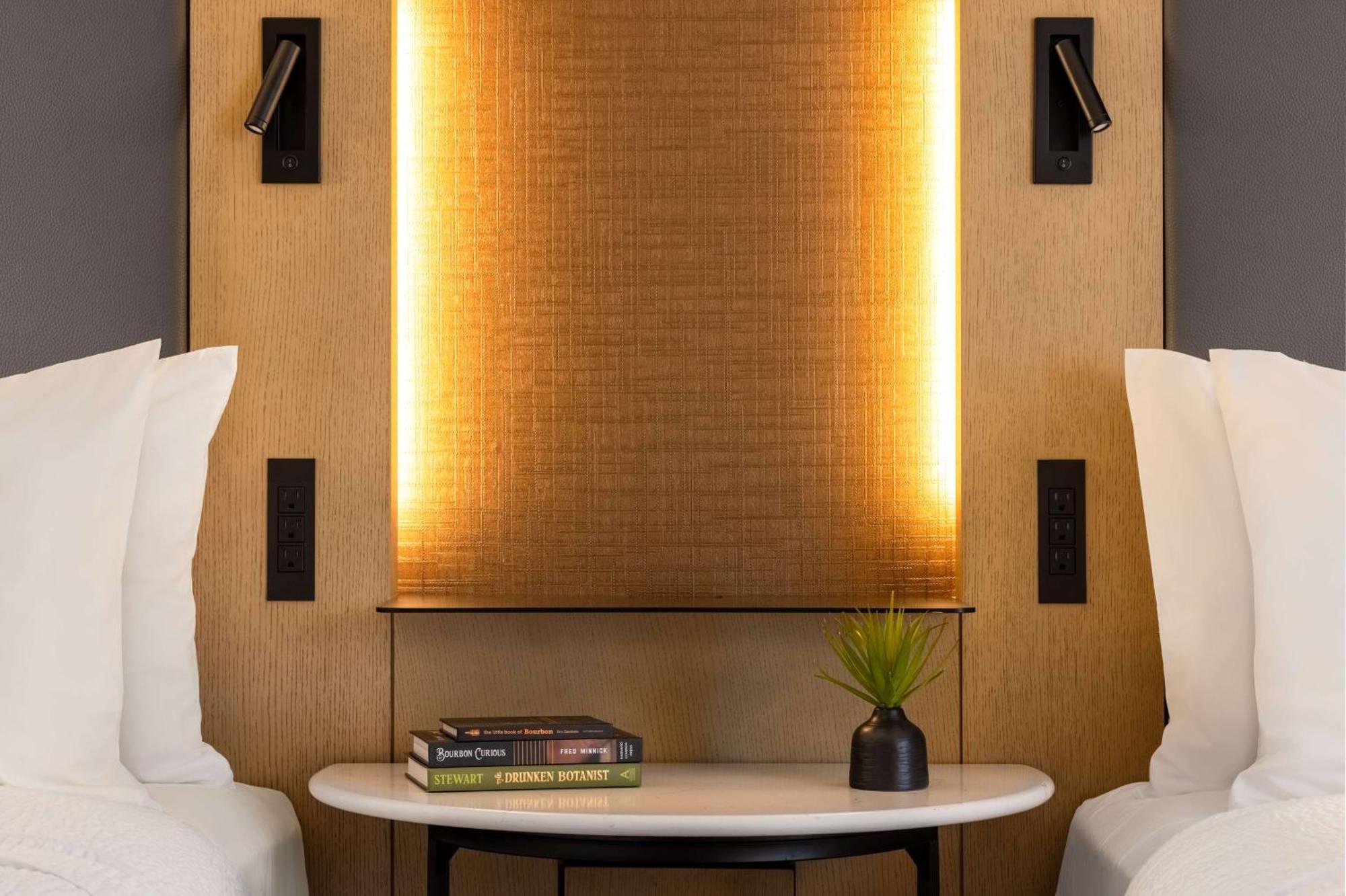 Hotel Tempo By Hilton Downtown Nulu